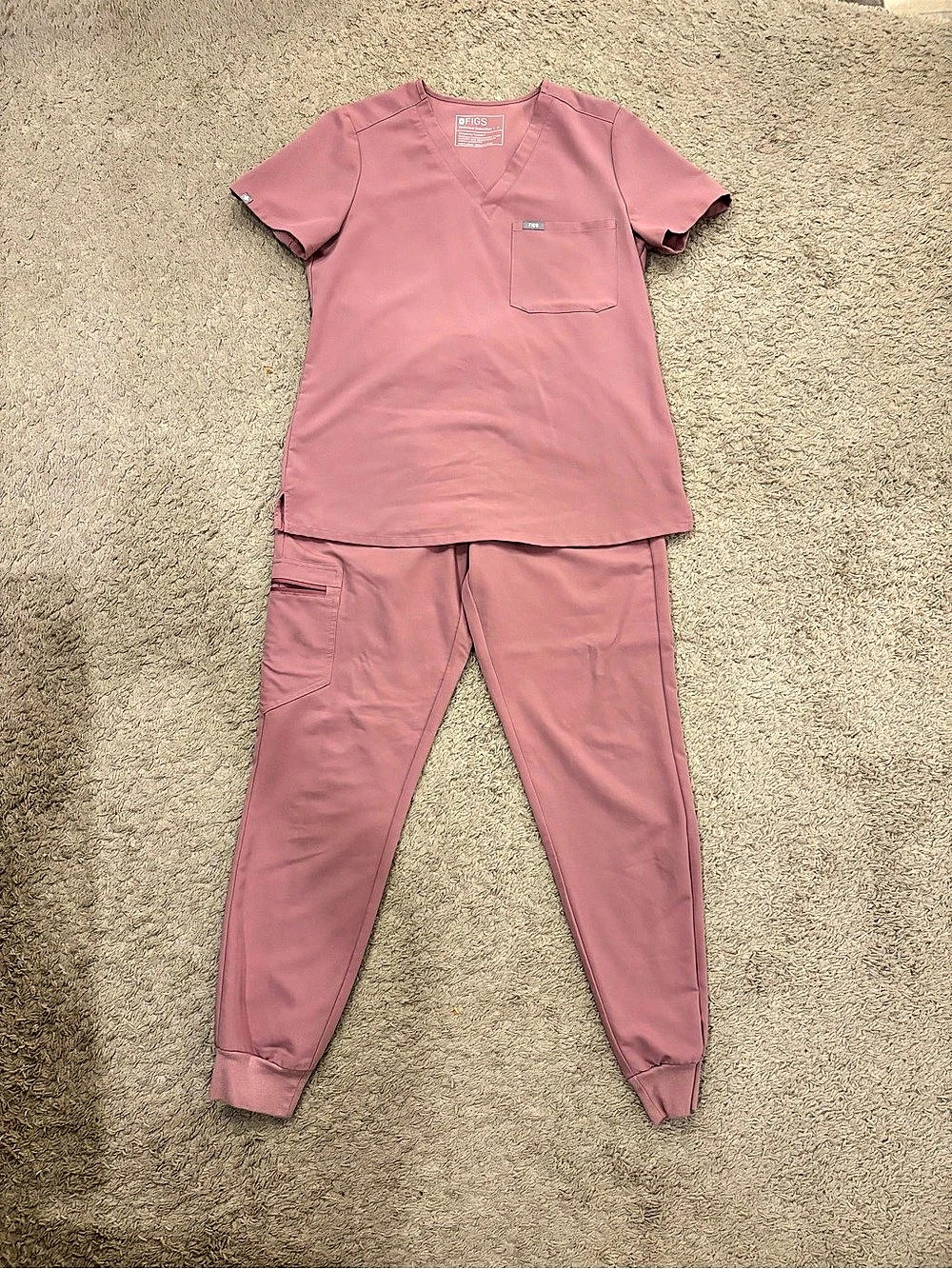 FIGS Catarina Scrub Top and High Rise Zamora Jogger Scrub Pants Set. Size: Small